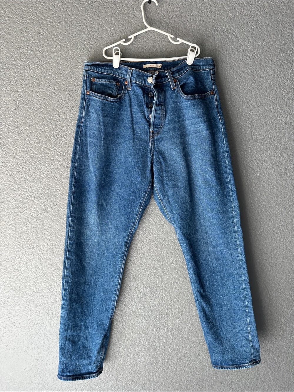 Dark Wash Levi’s Jeans